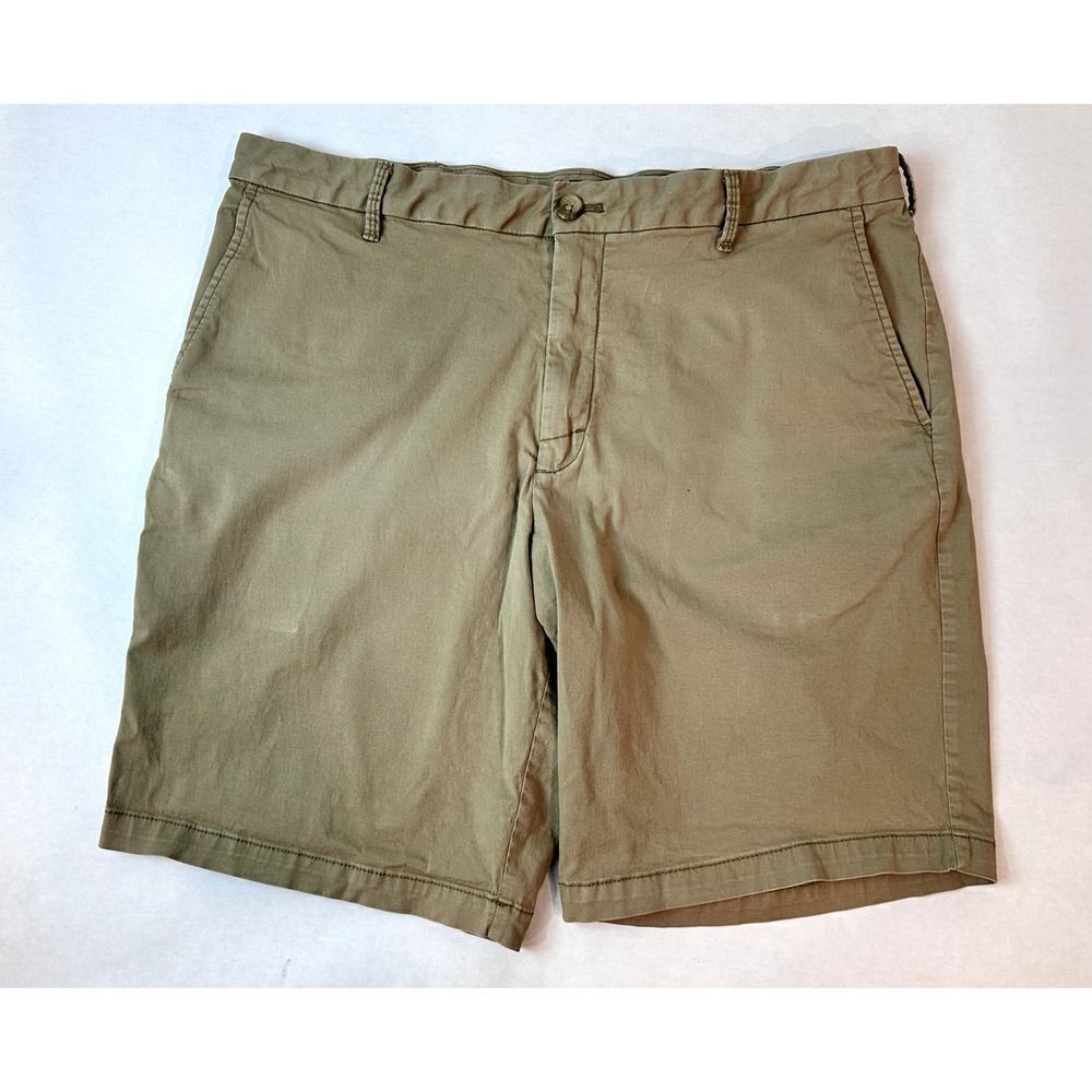 IZOD Grunge Men's Khaki Shorts Chino - Size 36 * 9